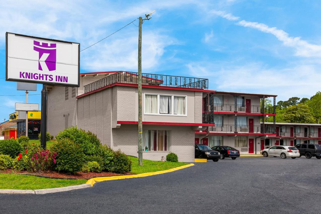 Knights Inn Fayetteville - Fort Bragg Exterior photo
